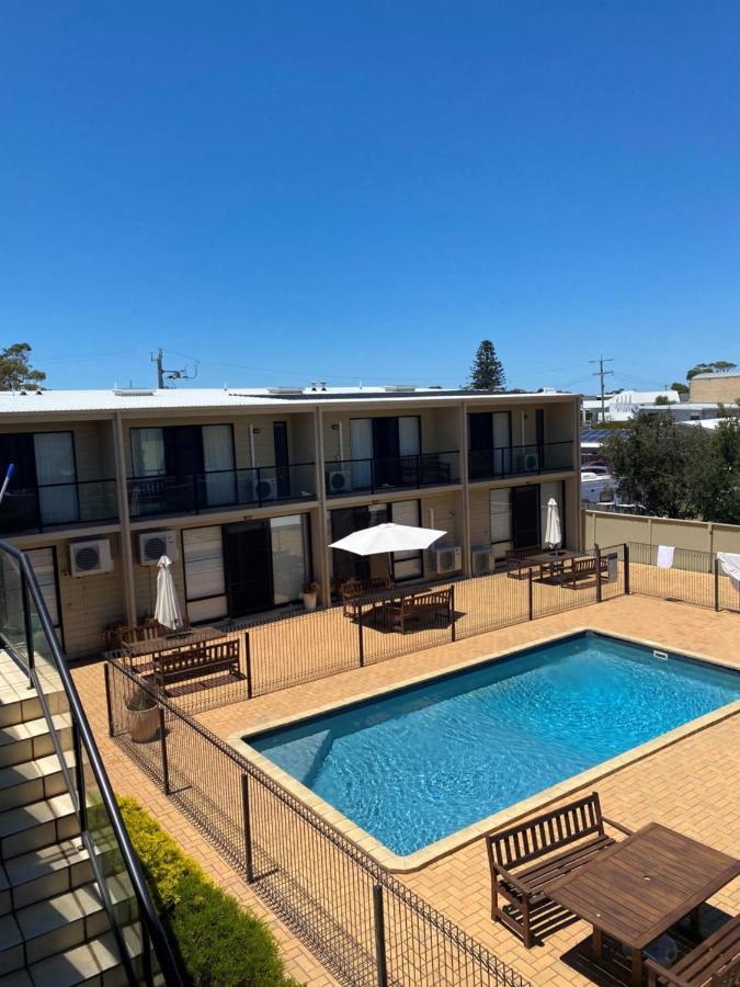 Metung Waters Motel And Apartments Exterior photo